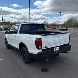 HONDA RIDGELINE BLACK EDITION - 5