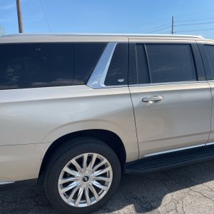 CADILLAC ESCALADE ESV LUXURY - 9