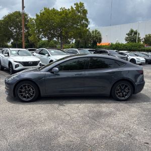 2021 Tesla MODEL 3 STANDARD RANGE PLUS 照片 3