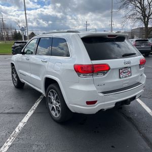 JEEP GRAND CHEROKEE OVERLAND - 5