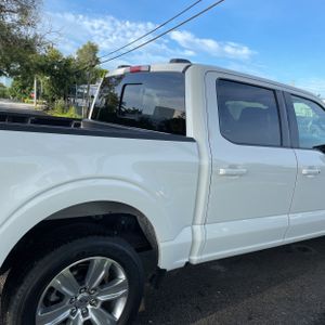 FORD F-150 LARIAT - 9