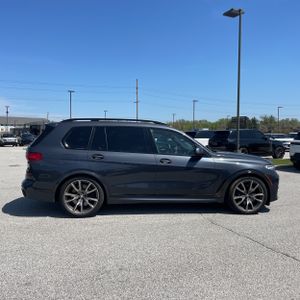 BMW X7 M50I - 10