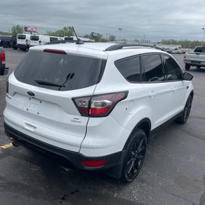 FORD ESCAPE SE - 8