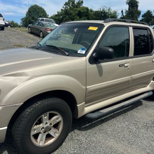 صورة 2 لـ 2005 FORD EXPLORER SPORT TRAC XLT