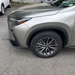 صورة 2 لـ 2023 Lexus NX 350 PREMIUM