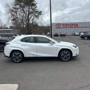 LEXUS UX 250H PREMIUM - 10