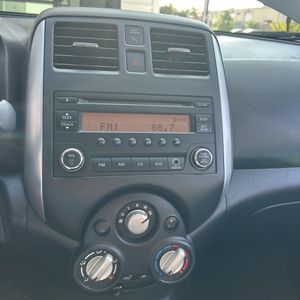 2014 Nissan VERSA SV photo 37