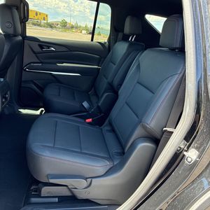 2025 Chevrolet TRAVERSE Z71 照片 34