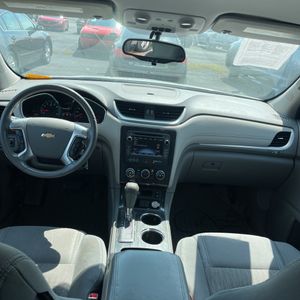 صورة مصغرة 36 لـ 2015 Chevrolet TRAVERSE LT