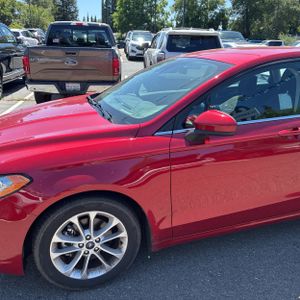 FORD FUSION SE - 2