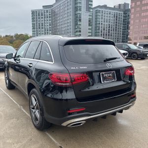 MERCEDES-BENZ GLC - 5