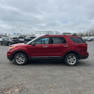 FORD EXPLORER XLT - 3