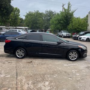 صورة 10 لـ 2015 Hyundai SONATA SE