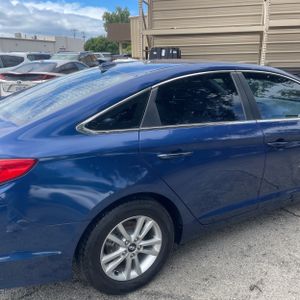 HYUNDAI SONATA SE - 9