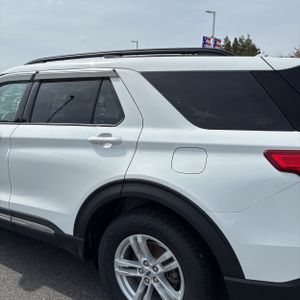 FORD EXPLORER XLT - 6