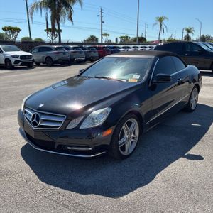 Mercedes-Benz E Class E350 - 1