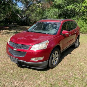 CHEVROLET TRAVERSE LT - 1