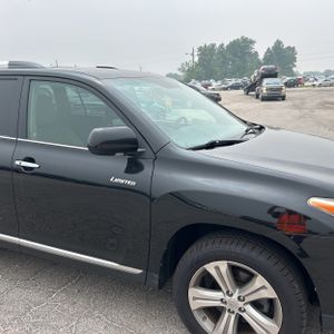 2011 Toyota HIGHLANDER LIMITED 缩略图 13