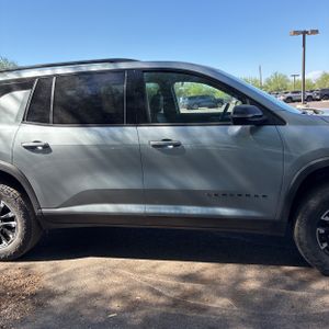 2025 Chevrolet TRAVERSE Z71 缩略图 11
