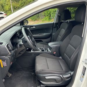 2017 KIA SPORTAGE LX thumbnail 31