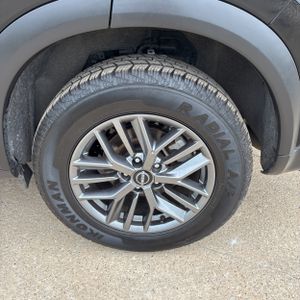 صورة مصغرة 18 لـ 2024 Nissan ROGUE S