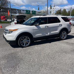 FORD EXPLORER XLT - 3