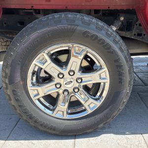صورة مصغرة 17 لـ 2023 FORD F-150 LARIAT