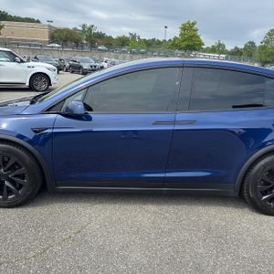 TESLA MODEL X PLAID - 4