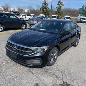 VOLKSWAGEN JETTA SE - 1