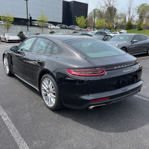 PORSCHE PANAMERA 4 - 4