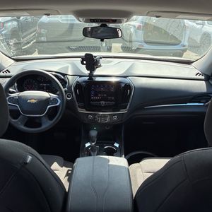 2021 Chevrolet TRAVERSE LS — миниатюра 36