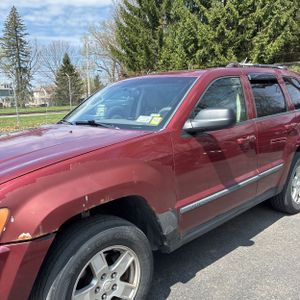 JEEP GRAND CHEROKEE LAREDO - 2