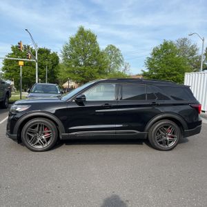 FORD EXPLORER ST - 3