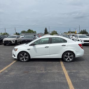 صورة 3 لـ 2017 Chevrolet SONIC PREMIER AUTO