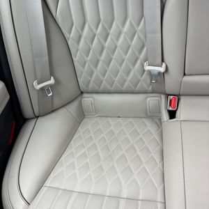صورة مصغرة 64 لـ 2020 Genesis G70 3.3T