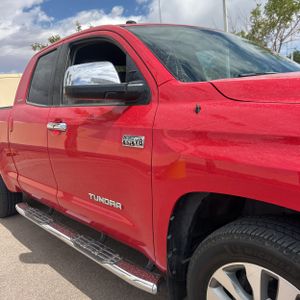 2016 Toyota TUNDRA LIMITED — миниатюра 13