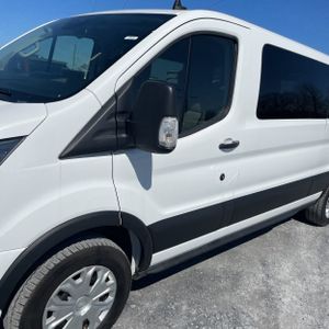 FORD TRANSIT-350 PASSENGER V. XLT - 2