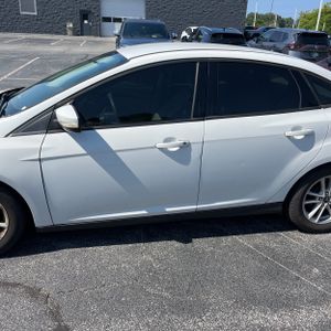 2016 FORD FOCUS SE 照片 4