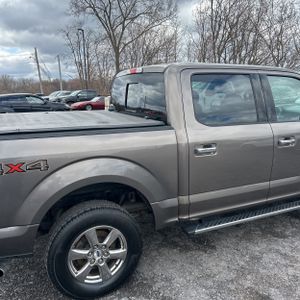 FORD F-150 XLT - 9