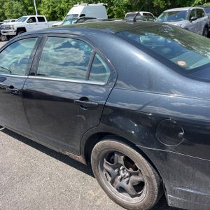FORD FUSION SE - 6