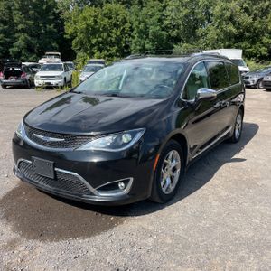 2020 Chrysler PACIFICA LIMITED — фото 1