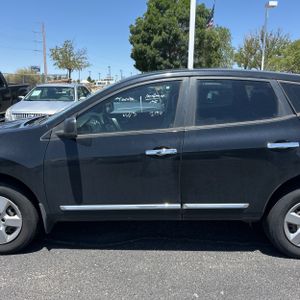 2014 Nissan ROGUE SELECT S — фото 4