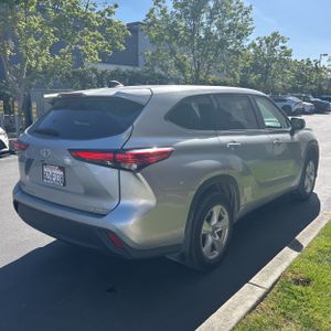 Toyota Highlander LE - 8