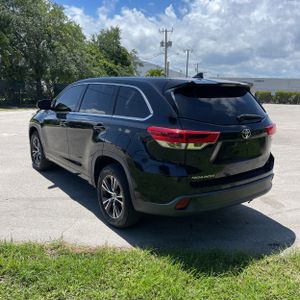 TOYOTA HIGHLANDER - 5