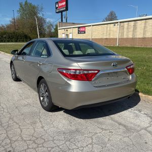 TOYOTA CAMRY - 5