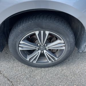 2017 Acura MDX SH-AWD photo 20