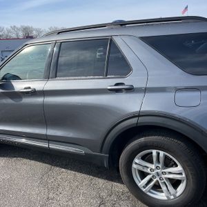 FORD EXPLORER XLT - 6