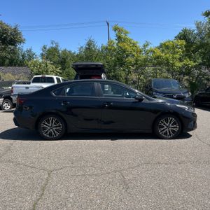 KIA FORTE GT-LINE - 10