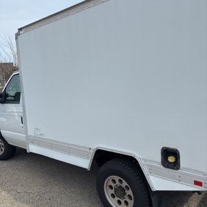 FORD E-350 CUTAWAY - 6