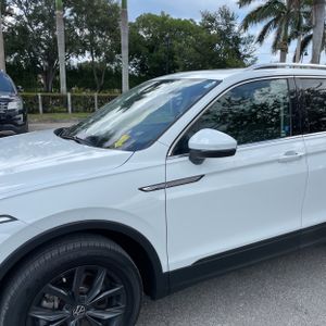 2024 Volkswagen TIGUAN SE 照片 2